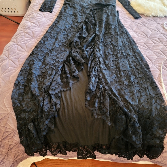 GANNI Flynn Lace V neck Wrap Ruffle and Lace Dress - Picture 8 of 16